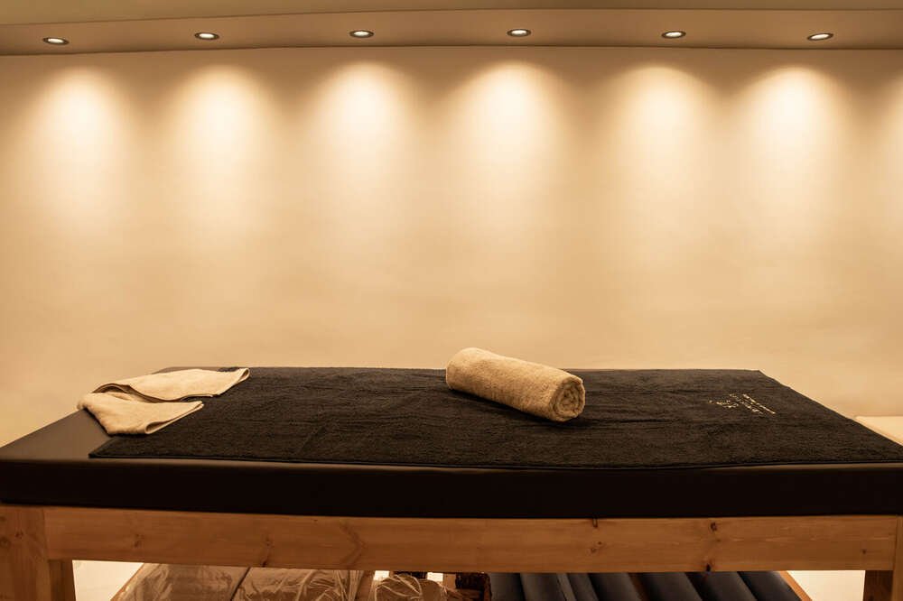 Holistic Massage treatment at Acropolis Touch spa in Athens